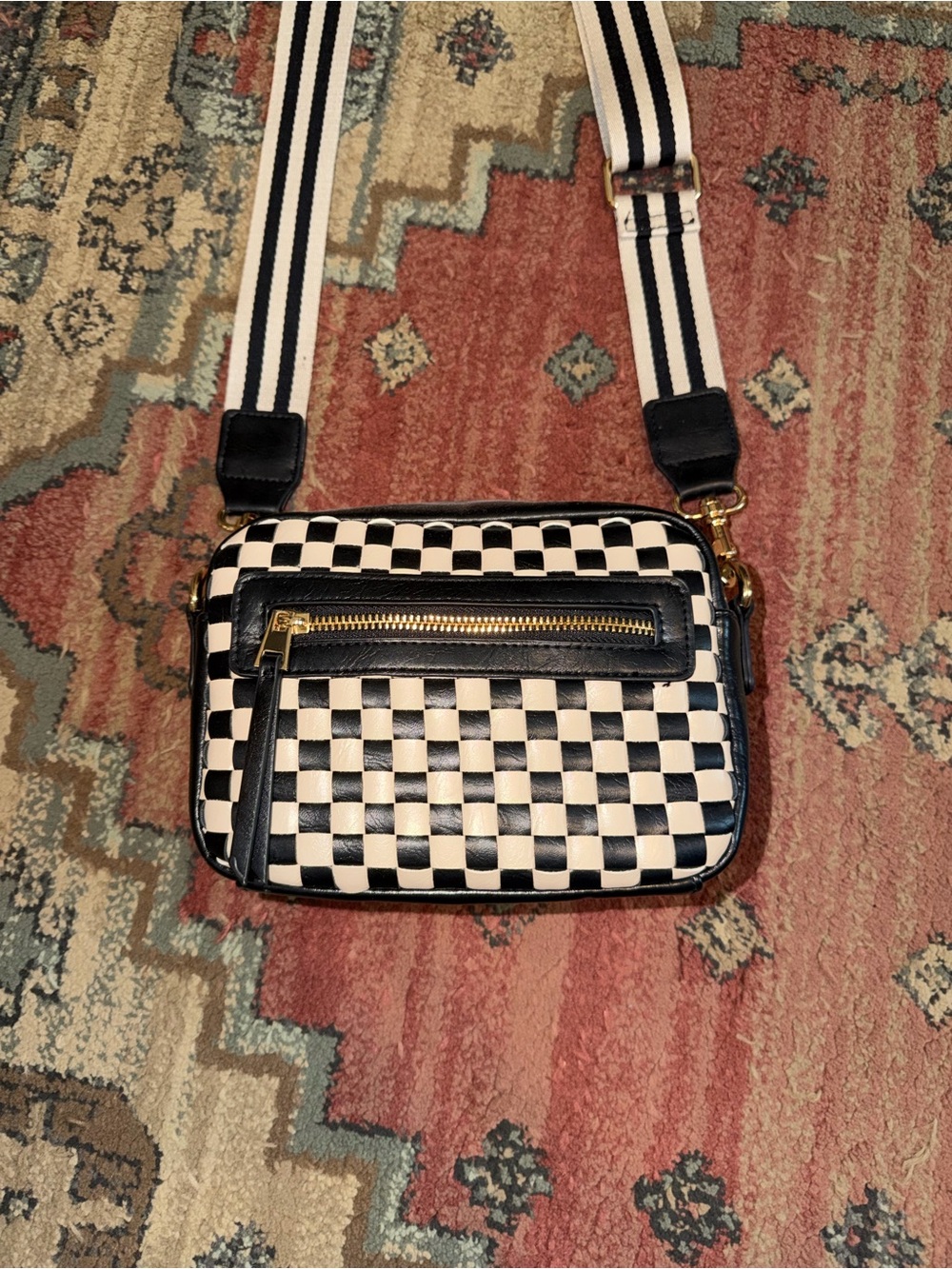 Target crossbody - Picture 2 of 3